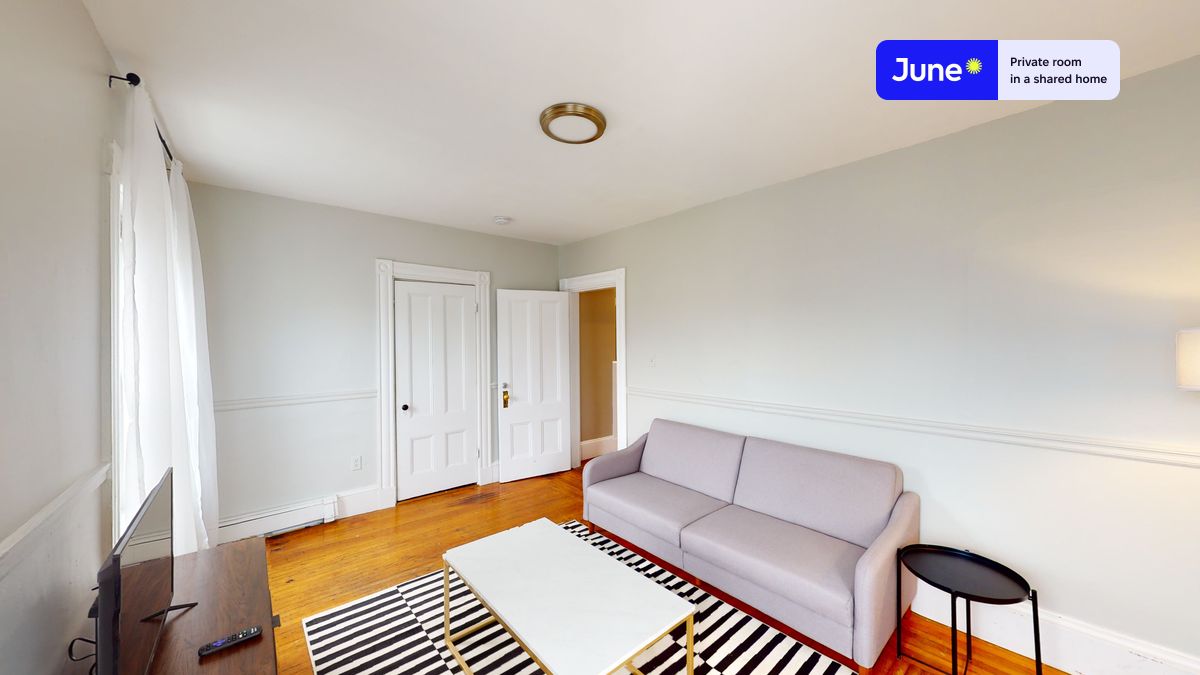 Photos of apartment on Easton St.,Boston MA 02134