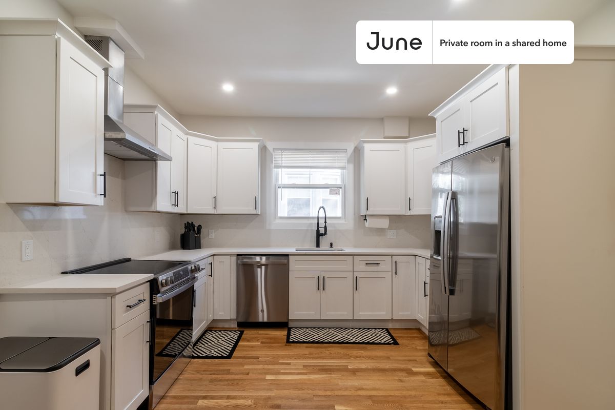 Photos of apartment on Walnut Park,Boston MA 