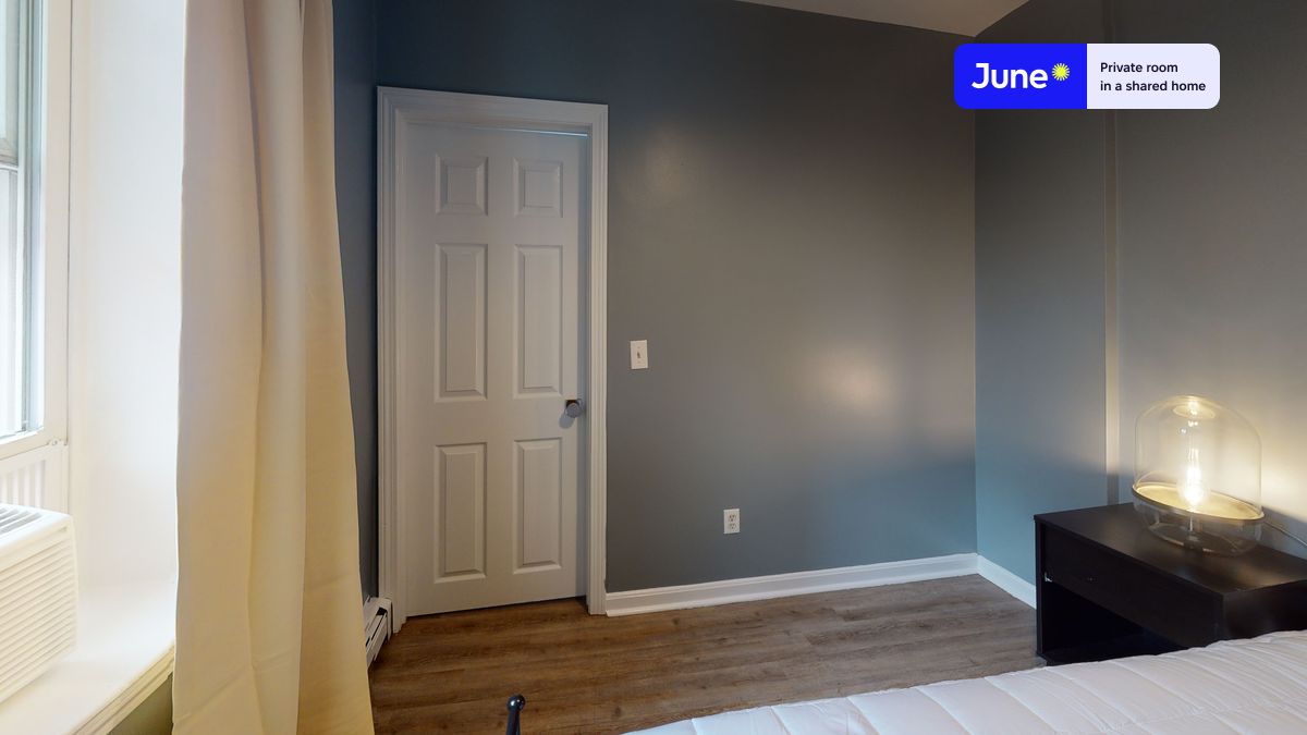 Photos of apartment on North Bennet,Boston MA 02113