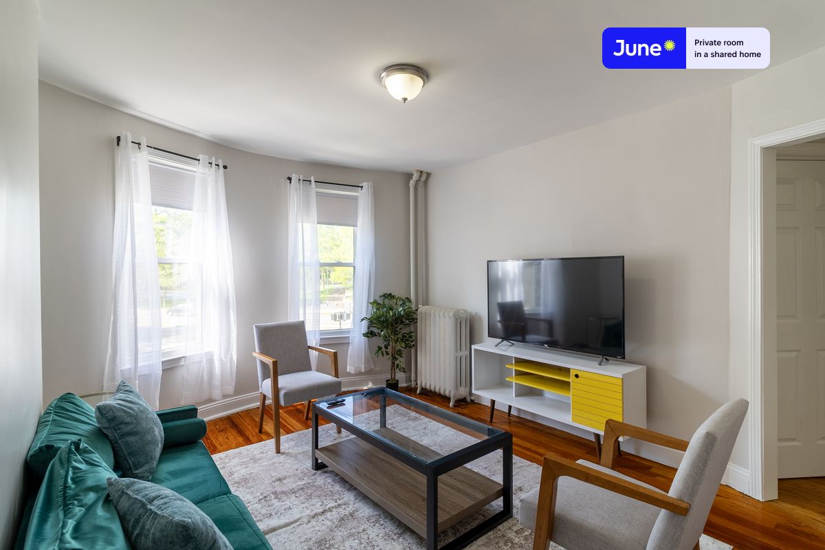 Photos of apartment on Walnut Ave.,Boston MA 02119
