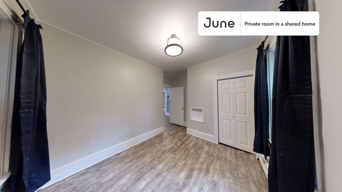 Photos of apartment on Calumet St.,Boston MA 02120