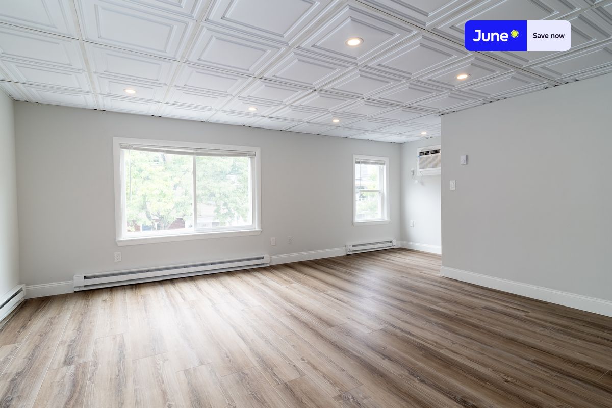 Photos of apartment on Cross St.,Boston MA 02145