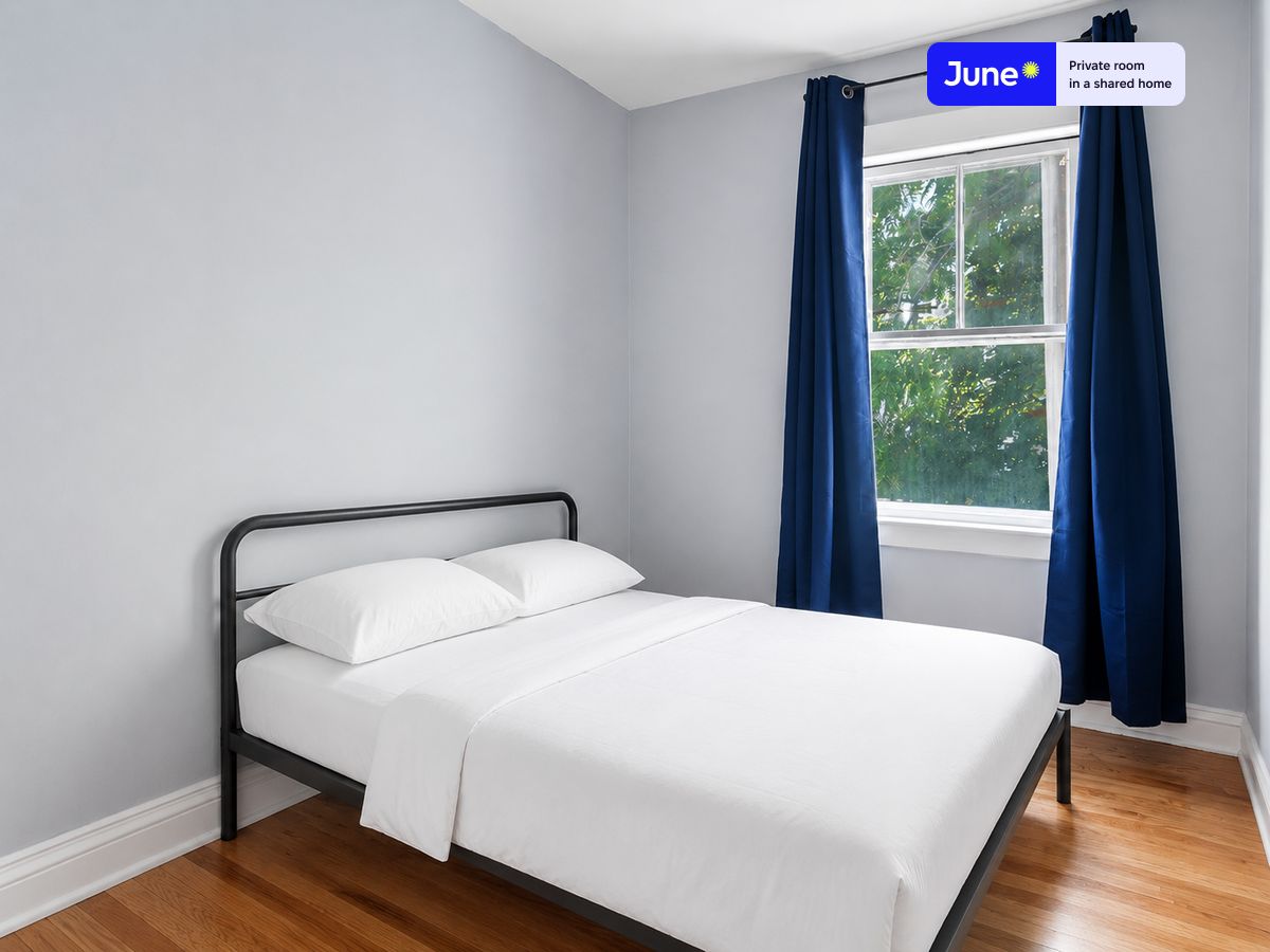 Pictures of  property for rent on Sparhawk St., Boston, MA 02135