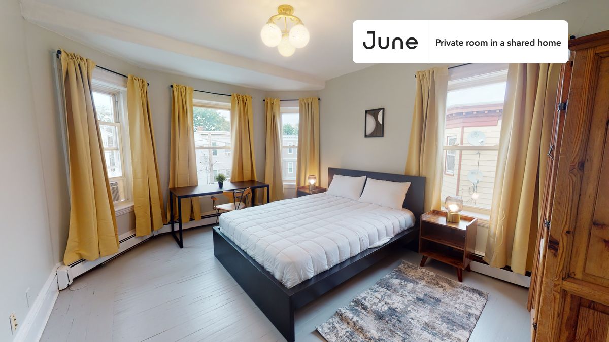 Photos of apartment on Easton St.,Boston MA 02134