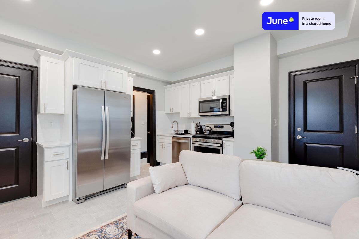 Photos of apartment on Boston St.,Boston MA 02125