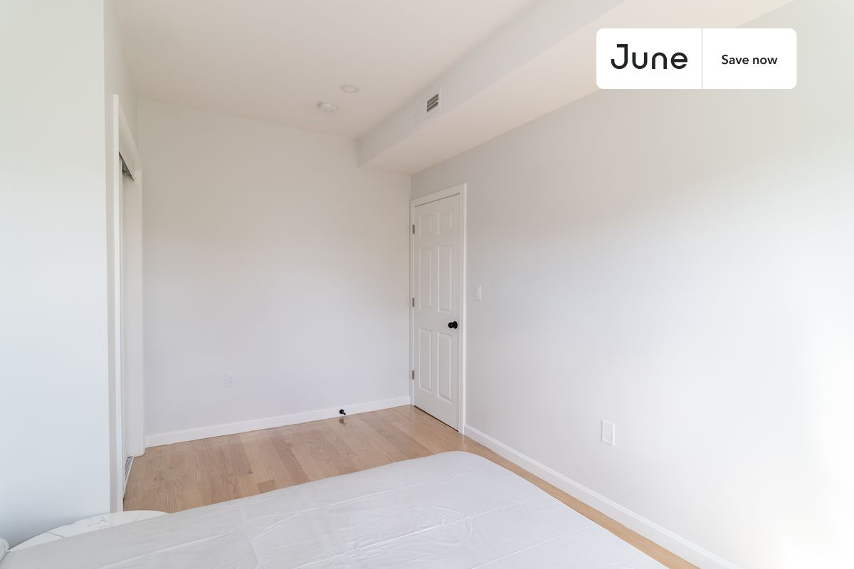 Photos of apartment on Mount Vernon St.,Boston MA 02125