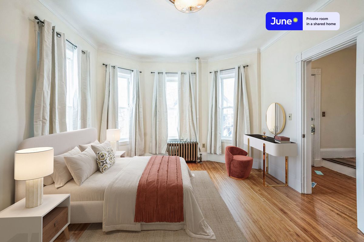 Pictures of  property for rent on Sycamore St., Boston, MA 02145