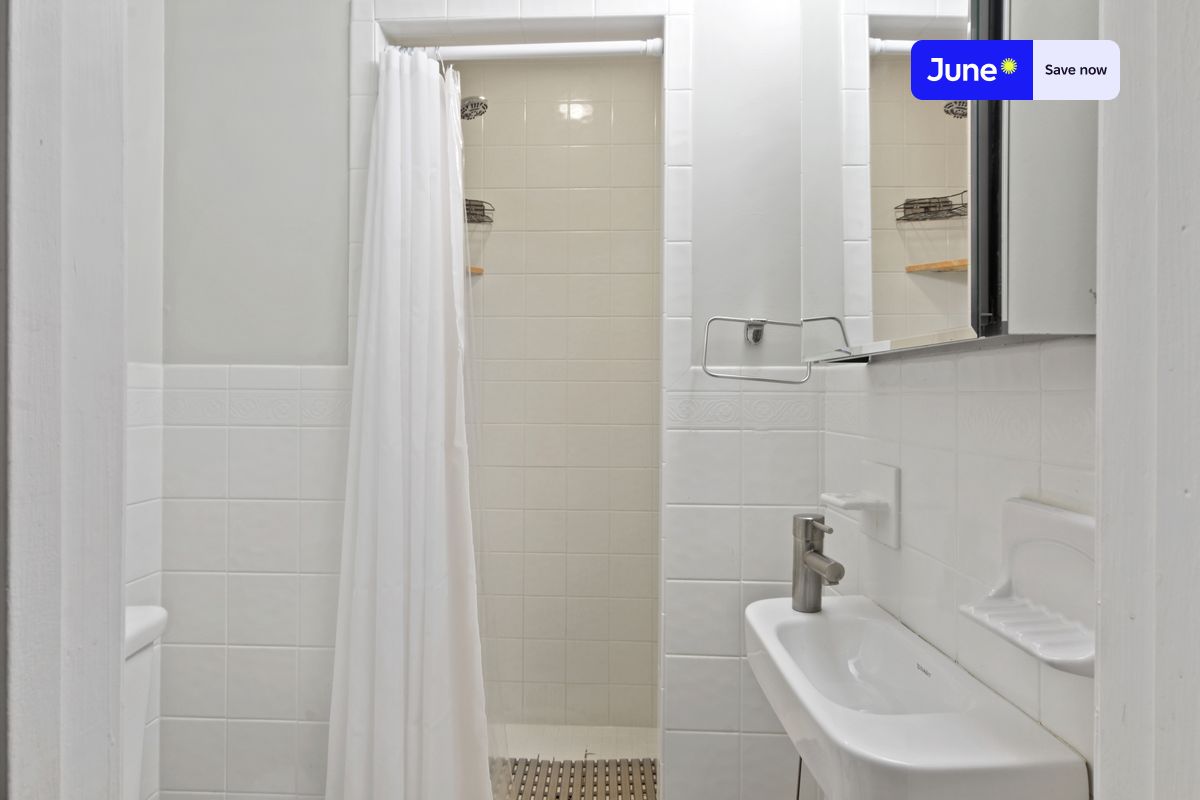 Photos of apartment on North Bennet St.,Boston MA 02113