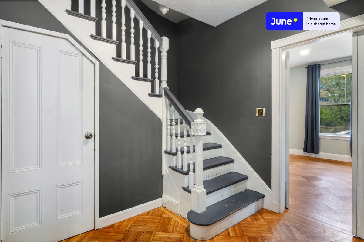 Photos of apartment on Putnam Ave.,Boston MA 02139