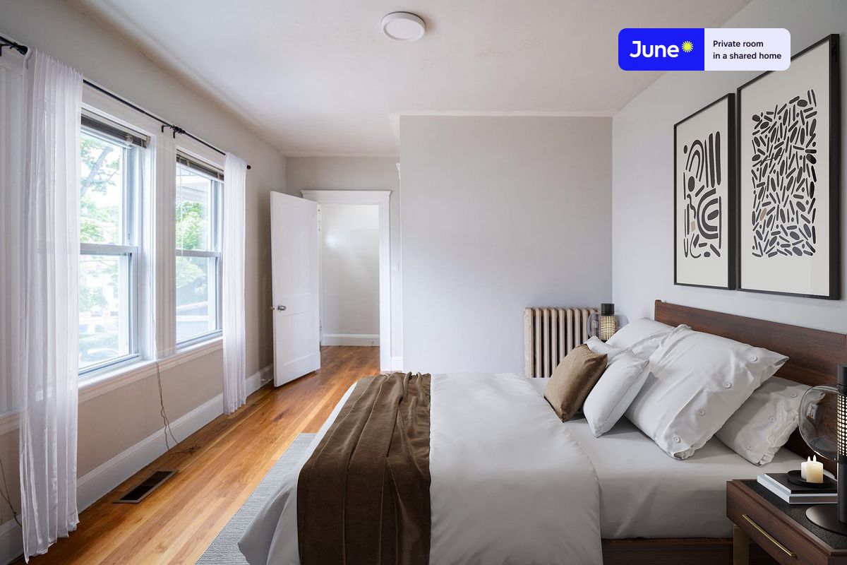 Pictures of  property for rent on Hillside St., Boston, MA 02120
