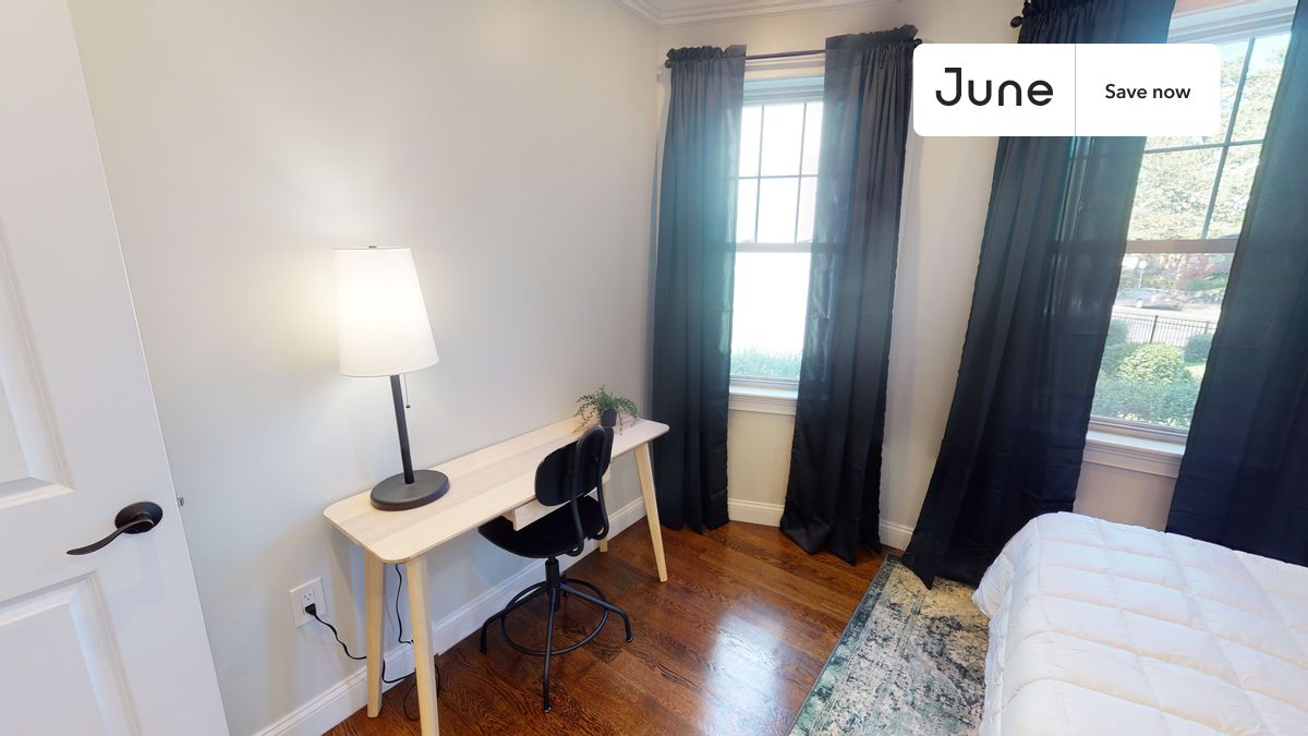 Photos of apartment on Washington St.,Boston MA 02135