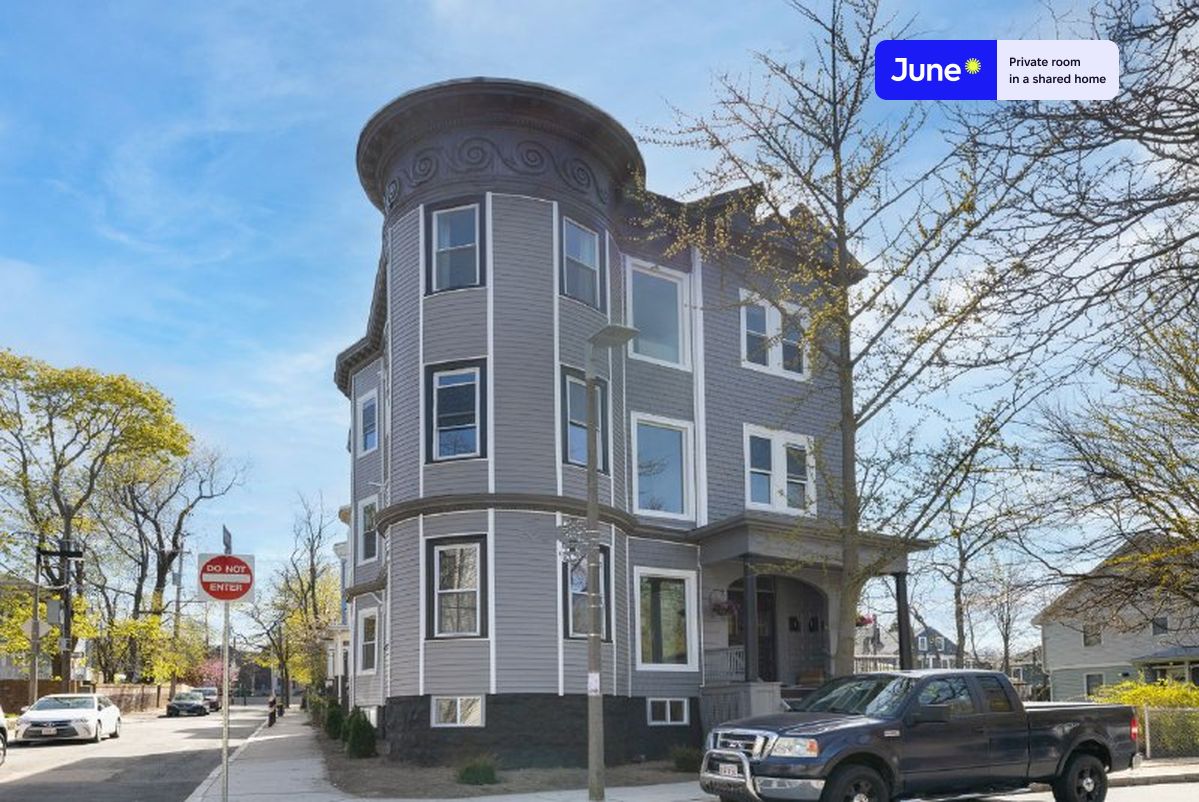 Photos of apartment on Dorr St.,Boston MA 02119