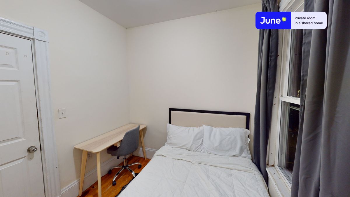 Photos of apartment on Calumet St.,Boston MA 02120