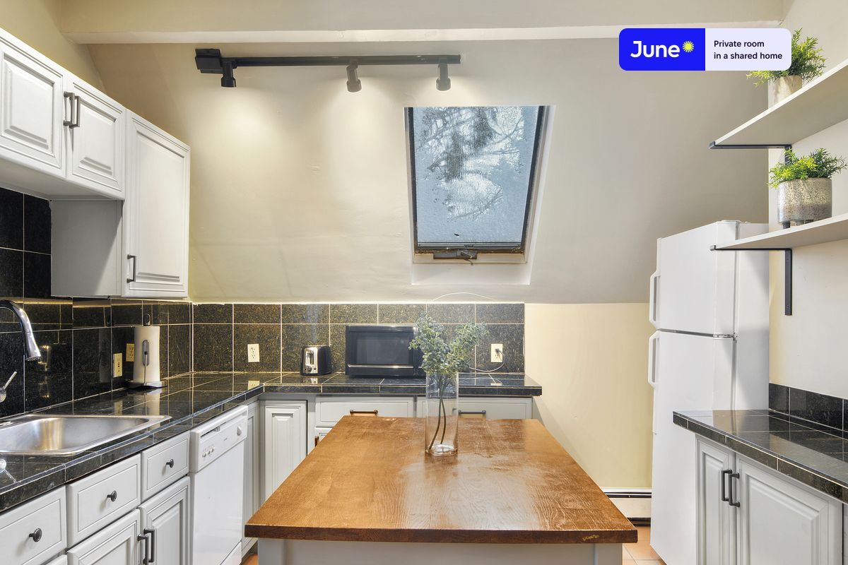 Photos of apartment on Chiswick Rd.,Boston MA 02135