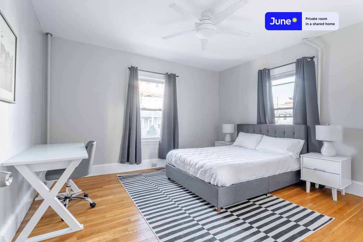Pictures of  property for rent on Montcalm St., Boston, MA 02135