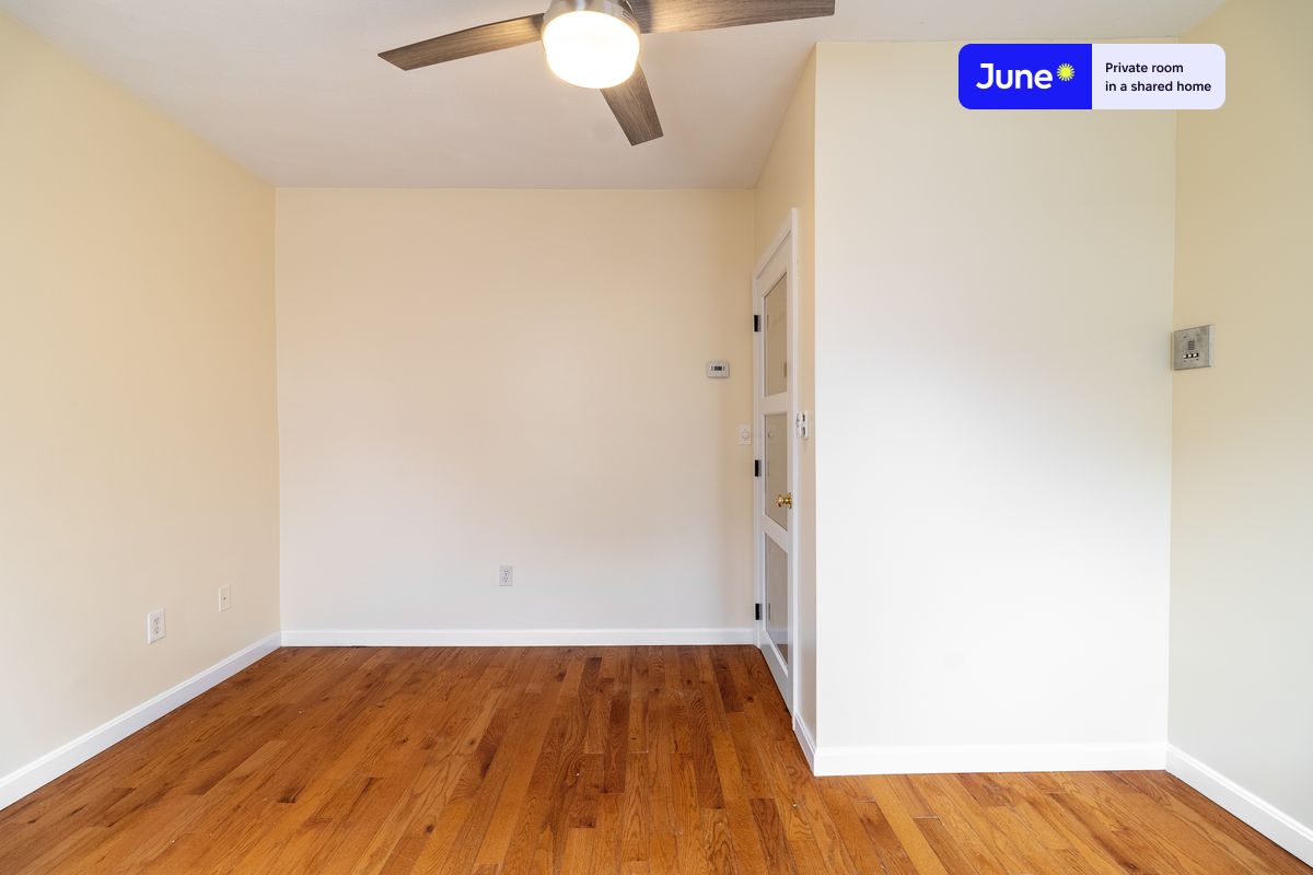 Photos of apartment on Paris,Boston MA 02128