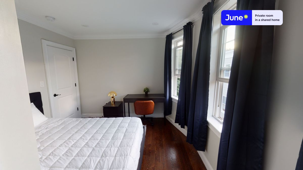 Photos of apartment on Washington St.,Boston MA 02135