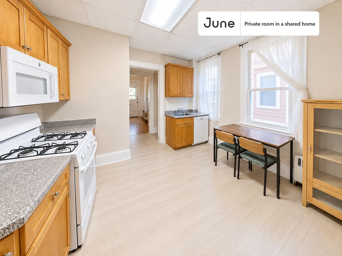 Photos of apartment on Murdock Ter.,Boston MA 02135
