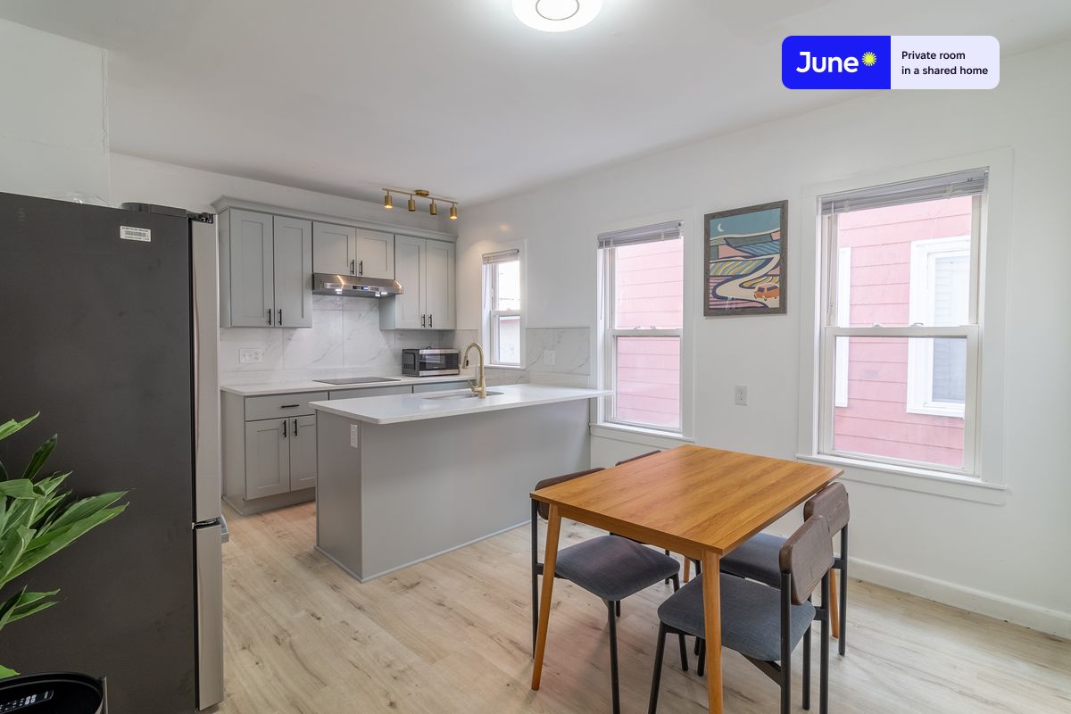 Photos of apartment on Harvest St.,Boston MA 02125
