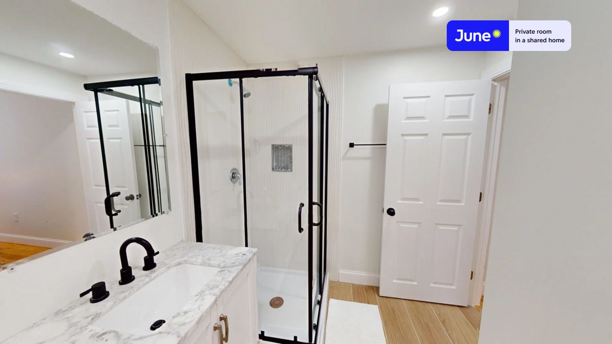 Photos of apartment on Dorr St.,Boston MA 02119