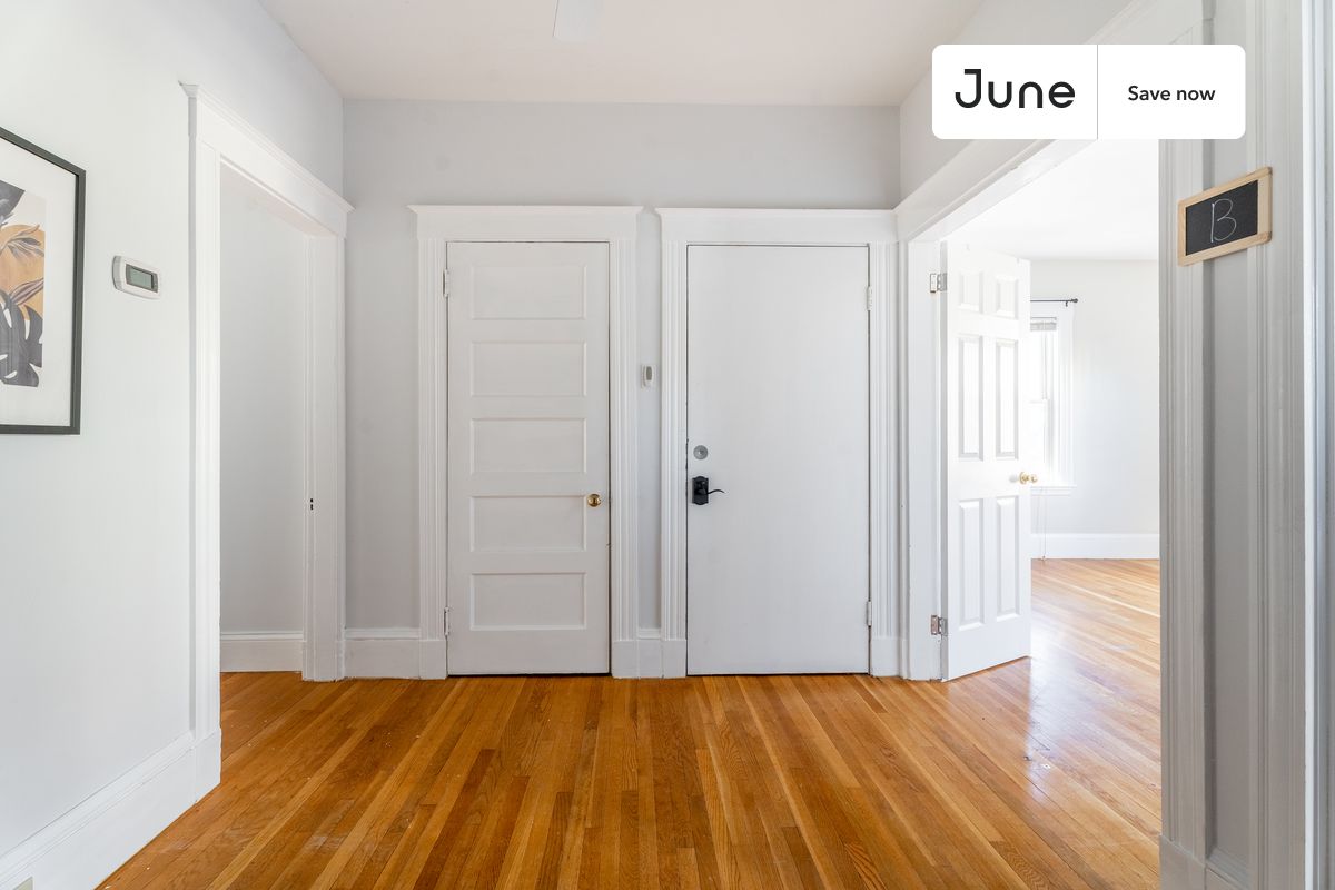 Photos of apartment on Montcalm St.,Boston MA 02135