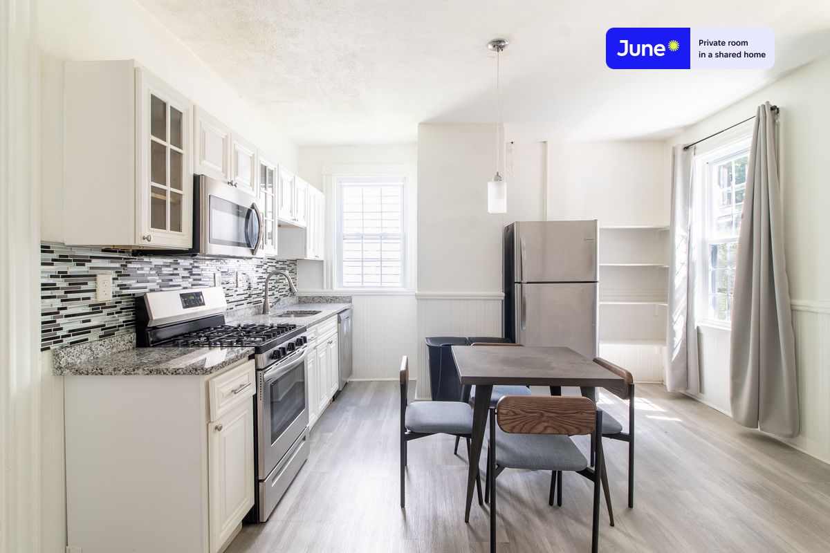 Photos of apartment on Michigan Ave.,Boston MA 02121