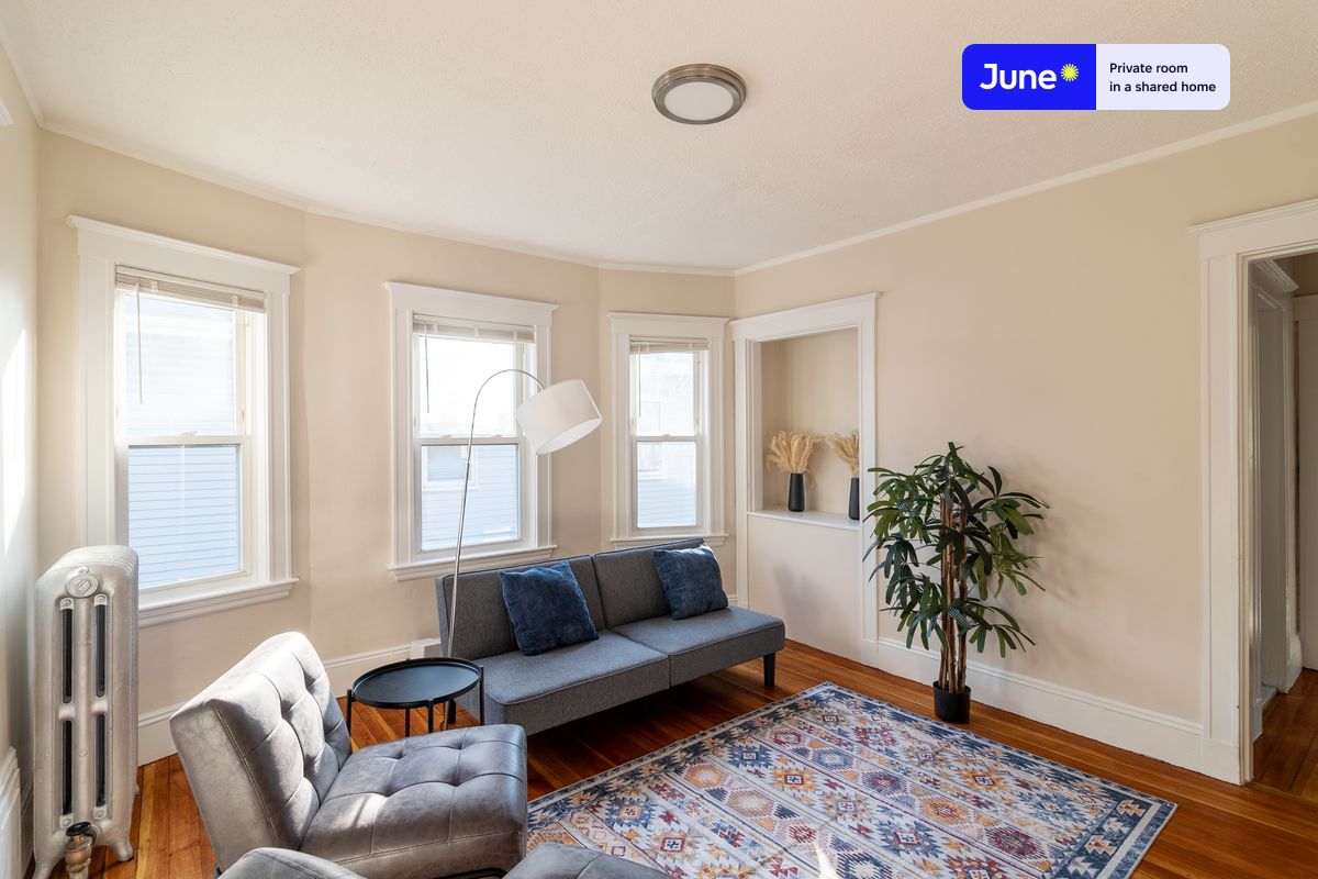 Photos of apartment on Easton St.,Boston MA 02134
