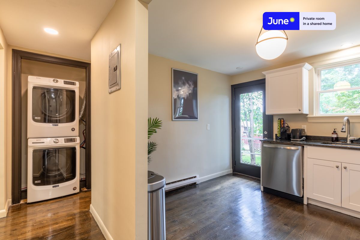 Photos of apartment on Academy Hill Rd.,Boston MA 02135