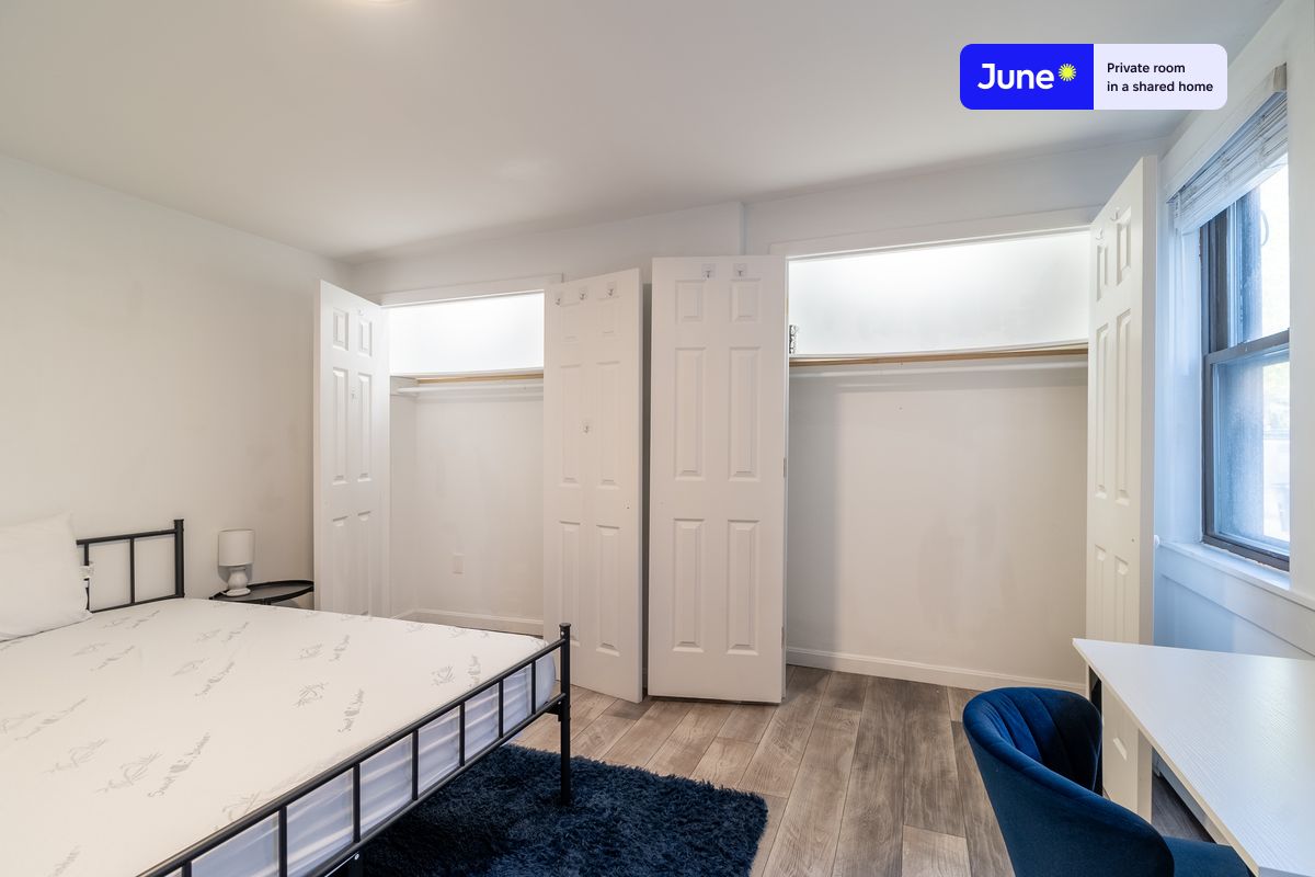 Photos of apartment on Silver St.,Boston MA 02127