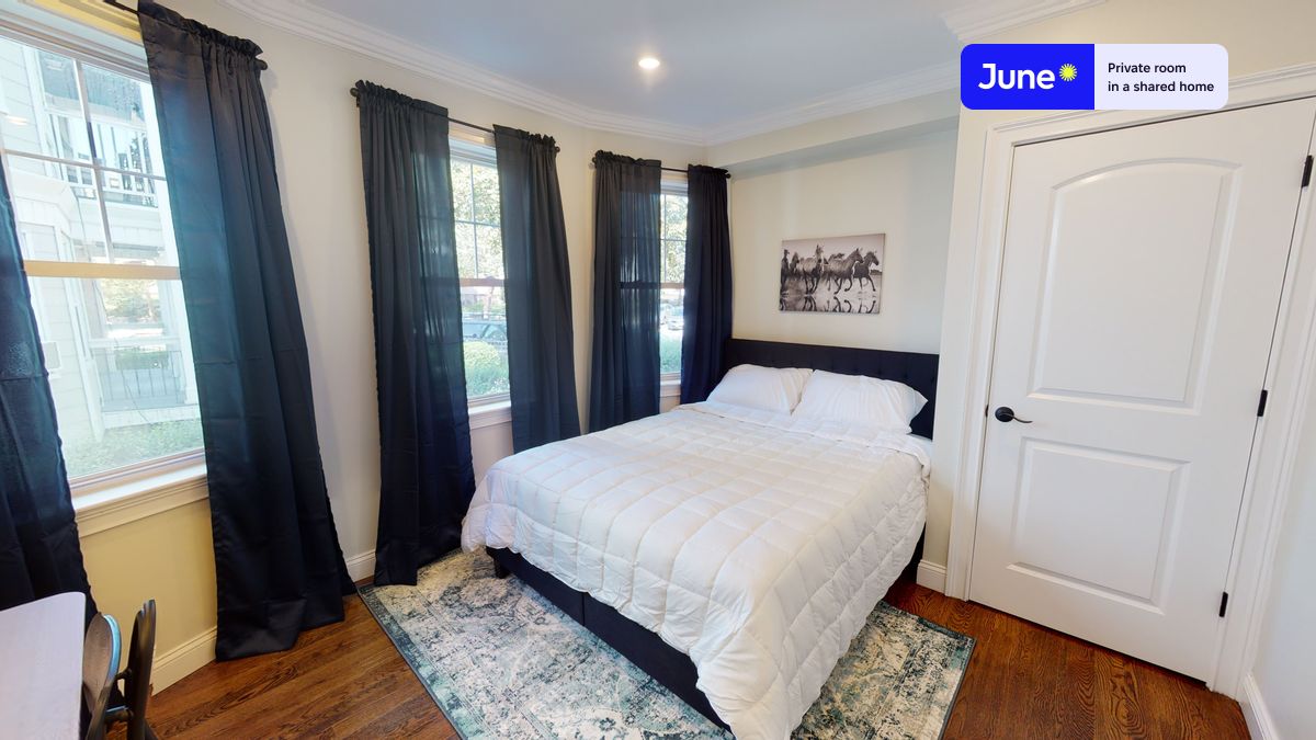 Pictures of  property for rent on Washington St., Boston, MA 02135
