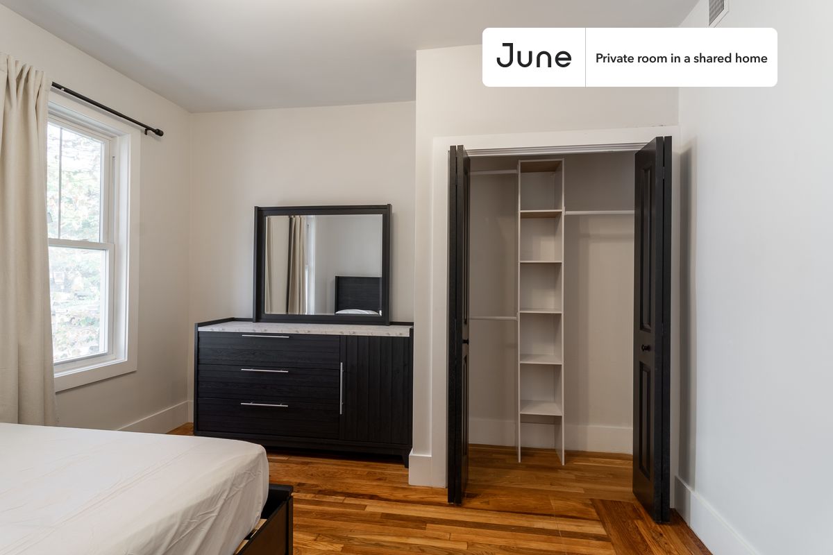 Photos of apartment on Walnut Park,Boston MA 