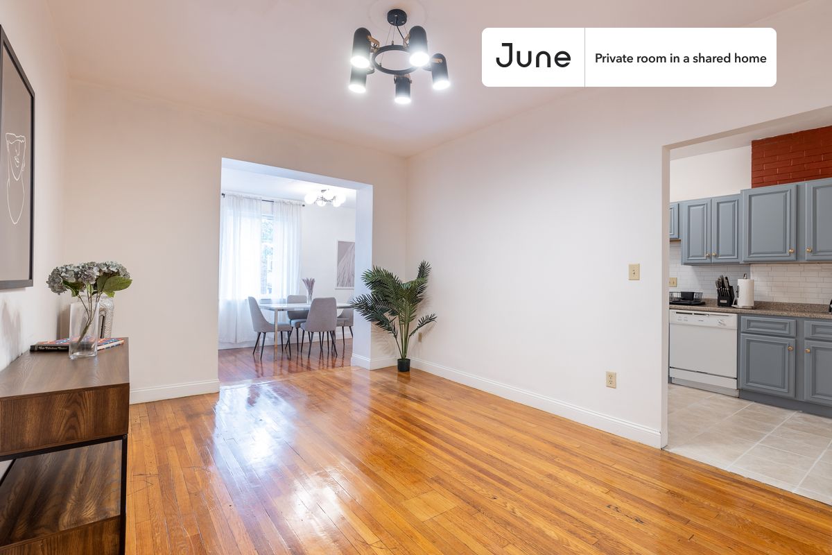 Photos of apartment on Egremont Rd.,Boston MA 