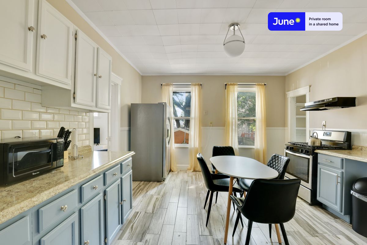 Photos of apartment on Lithgow St.,Boston MA 02124