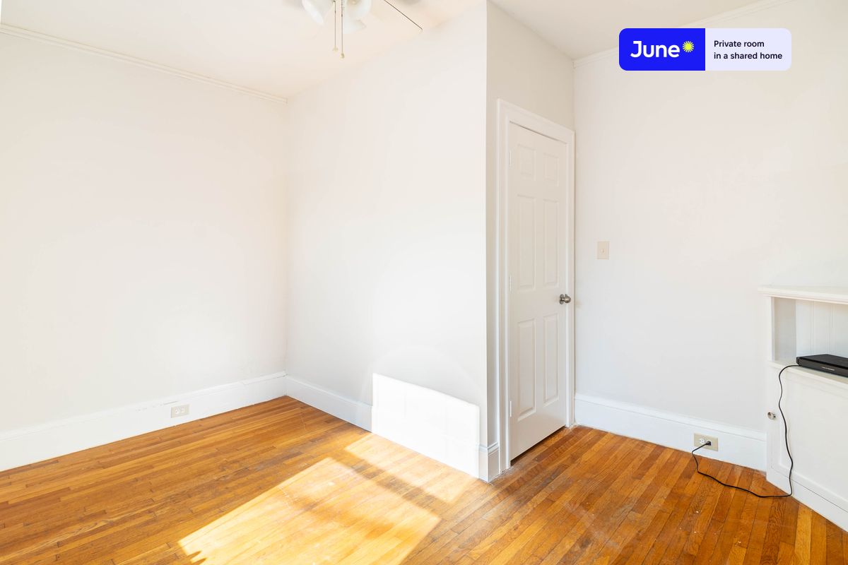 Photos of apartment on Montcalm,Boston MA 02135