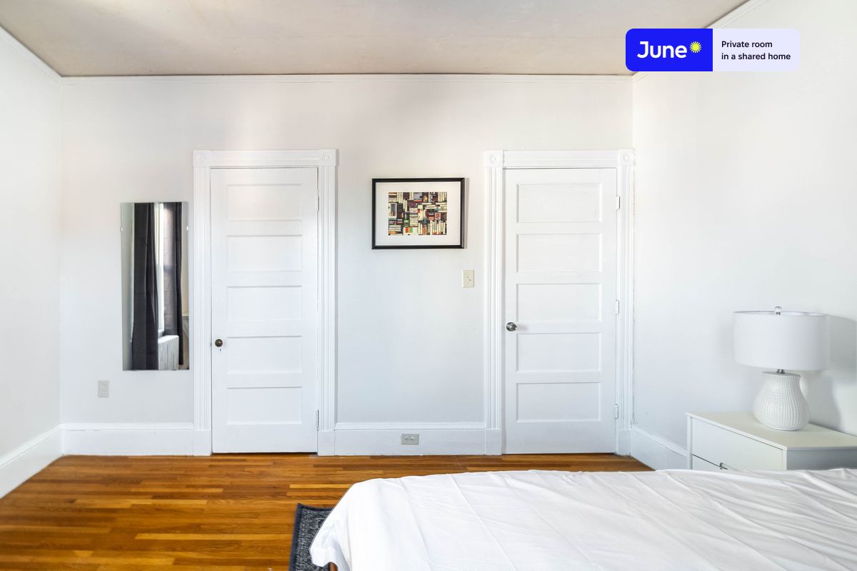Photos of apartment on Montcalm,Boston MA 02135
