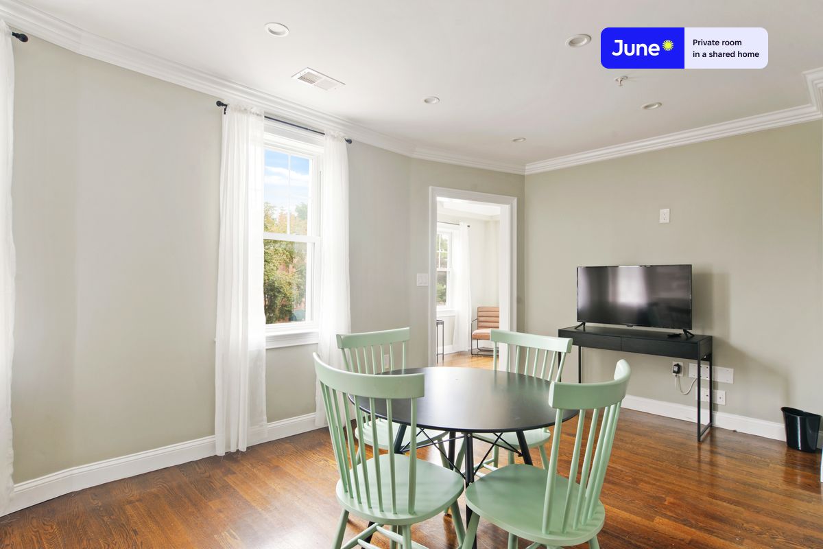 Photos of apartment on Washington St.,Boston MA 02135