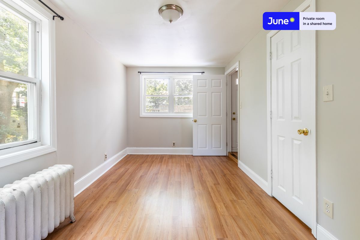 Photos of apartment on Wallingford Rd.,Boston MA 02135