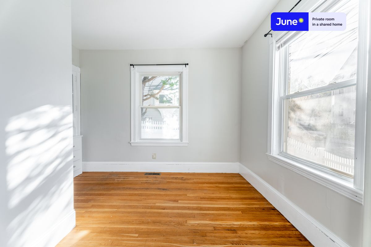 Photos of apartment on Montcalm St.,Boston MA 02135
