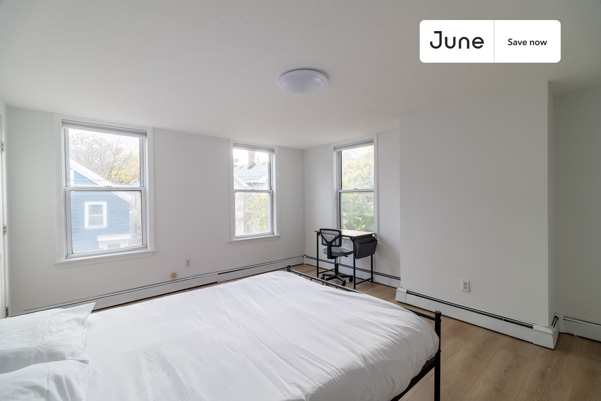 Photos of apartment on Winter St.,Boston MA 02141