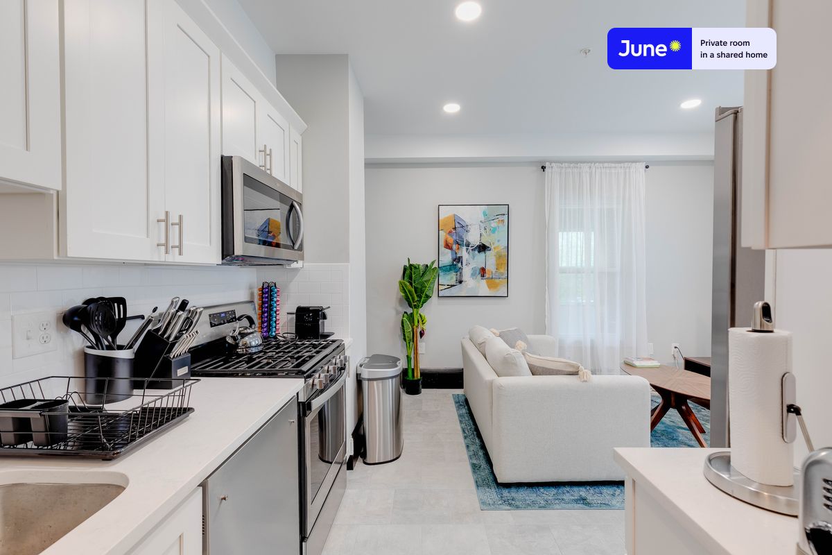 Photos of apartment on Boston St.,Boston MA 02125