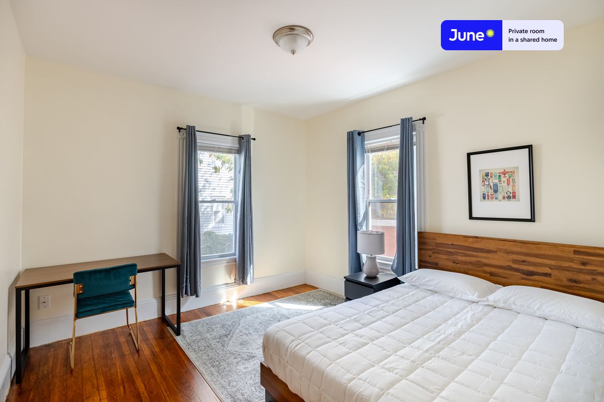 Pictures of  property for rent on Charnwood Rd., Boston, MA 02144