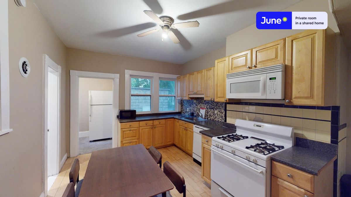 Photos of apartment on Sparhawk St.,Boston MA 02135