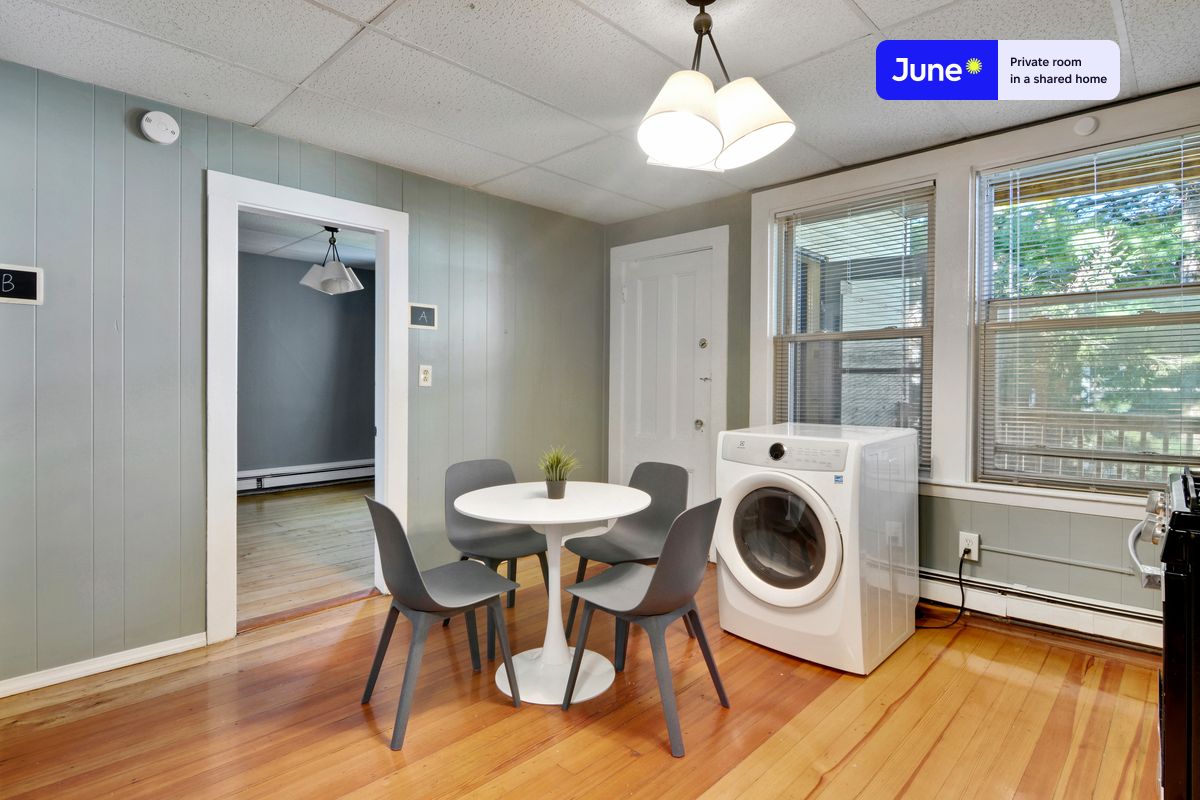 Photos of apartment on Howell St.,Boston MA 02125