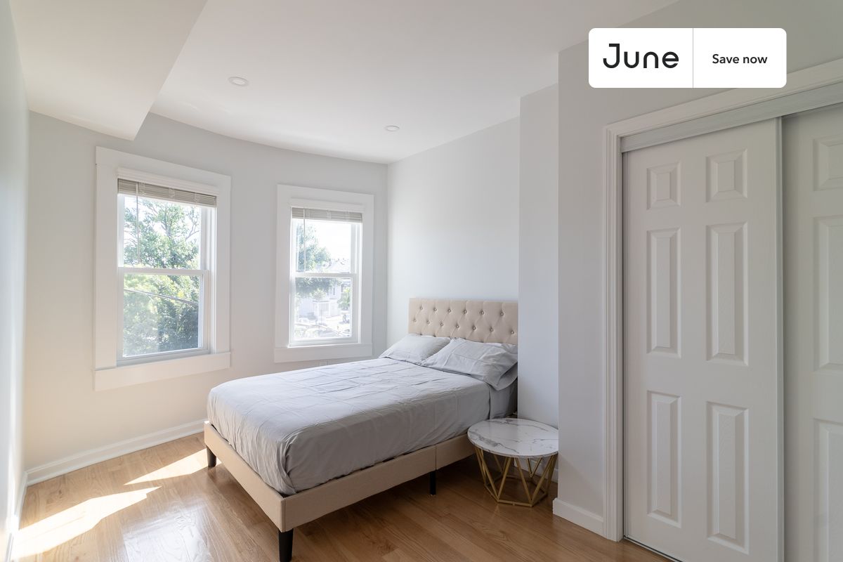 Photos of apartment on Mount Vernon St.,Boston MA 02125
