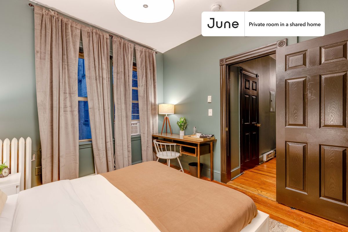 Photos of apartment on Park Dr.,Boston MA 02215