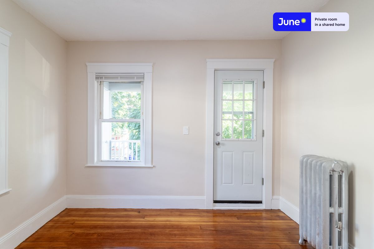 Photos of apartment on Easton St.,Boston MA 02134