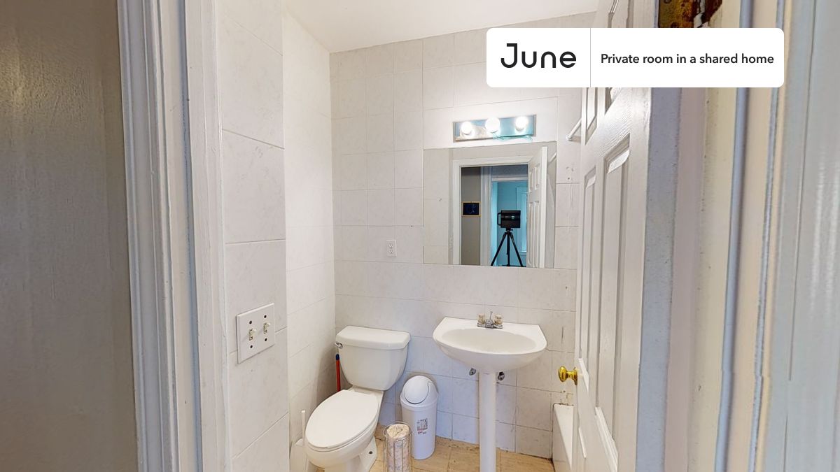 Photos of apartment on Easton St.,Boston MA 02134