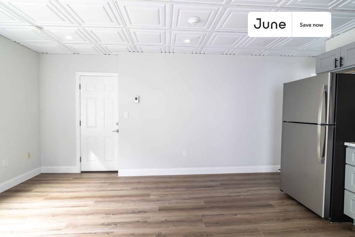 Photos of apartment on Cross Street Somerville,Boston MA 02145