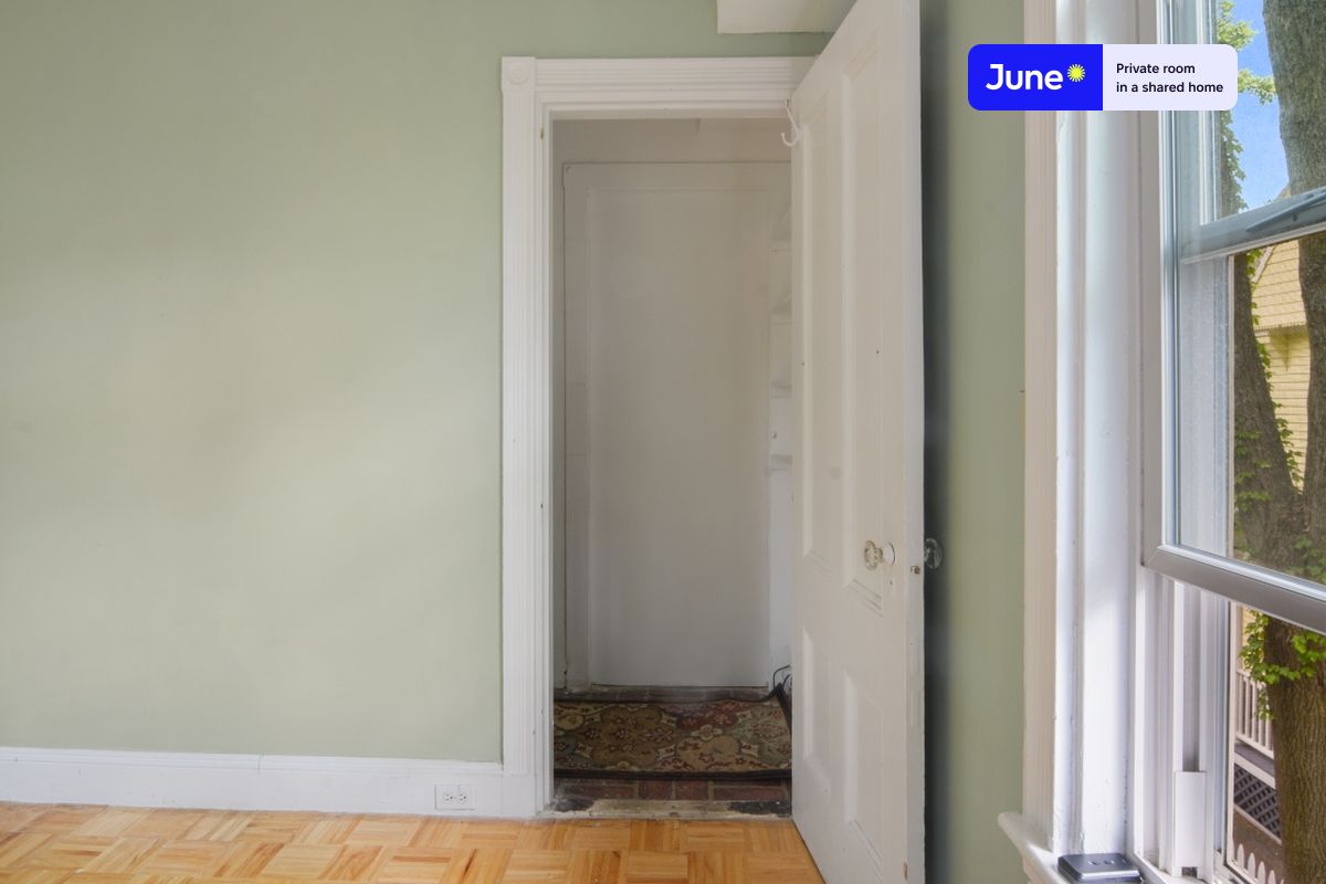 Photos of apartment on Putnam Ave.,Boston MA 02139