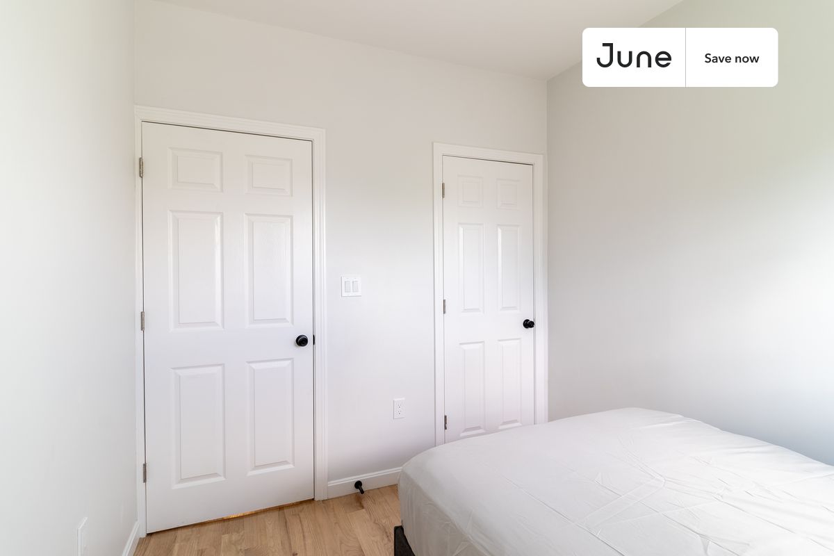 Photos of apartment on Mount Vernon St.,Boston MA 02125